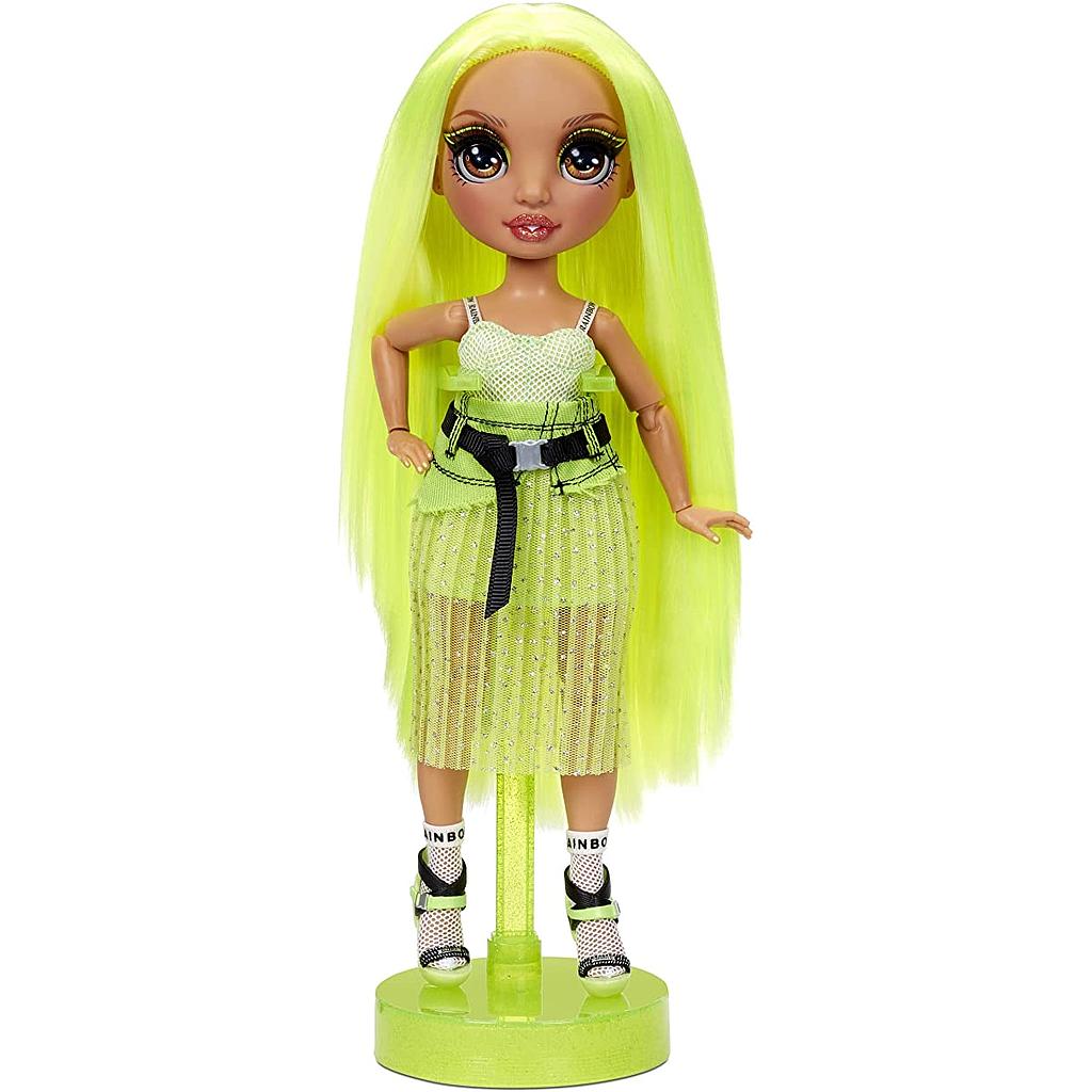 RAINBOW HIGH FASHION MUÑECA KARMA NICHOLS